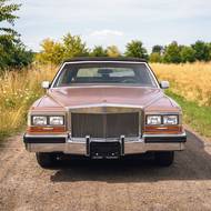 Cadillac Brougham 5.0