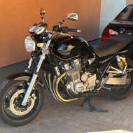 Yamaha XJR 1300