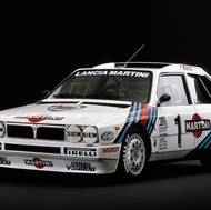 Lancia Delta S4 je spjatá se smutným koncem Skupiny B, za jejím volantem zemřel Henri Toivonen.