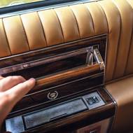 Cadillac Brougham 5.0