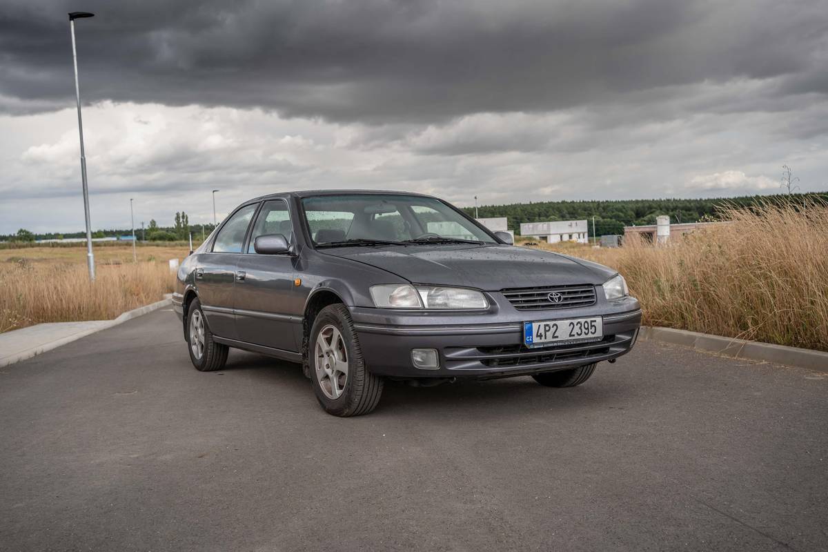 Toyota Camry 2.2 XV20