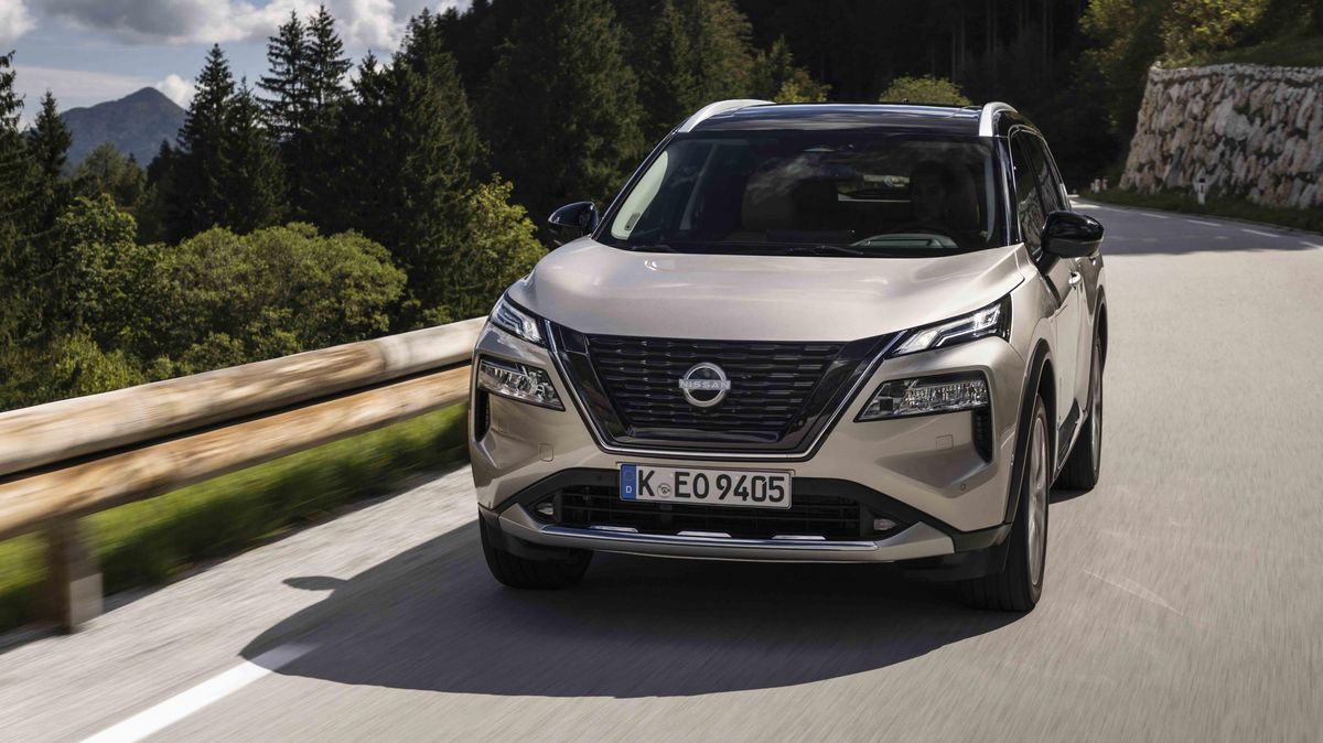 Velké rodinné SUV s bohatou výbavou a zimáky zdarma: Nissan srazil cenu svého vlajkového modelu hluboko pod konkurenci