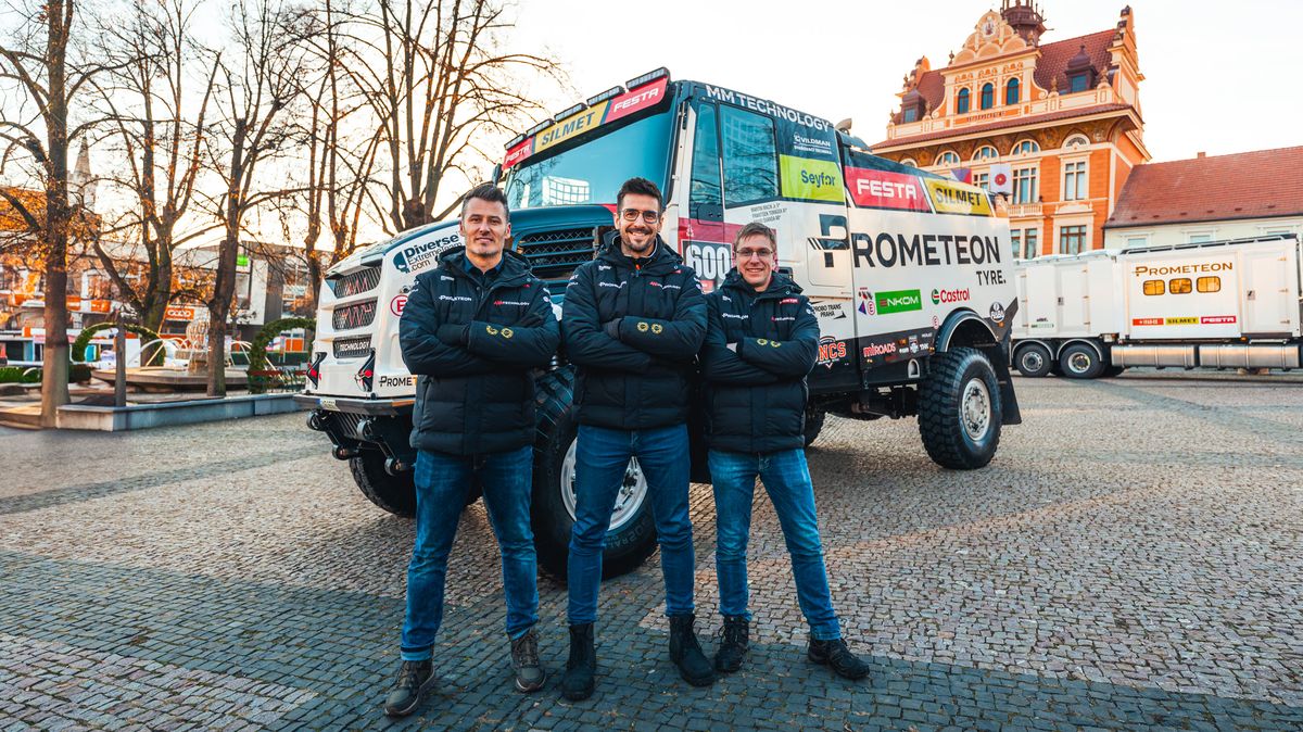 Jede si Martin Macík pro dakarský hattrick? Odvaha mu nechybí, vždyť vyzbrojuje své největší soupeře