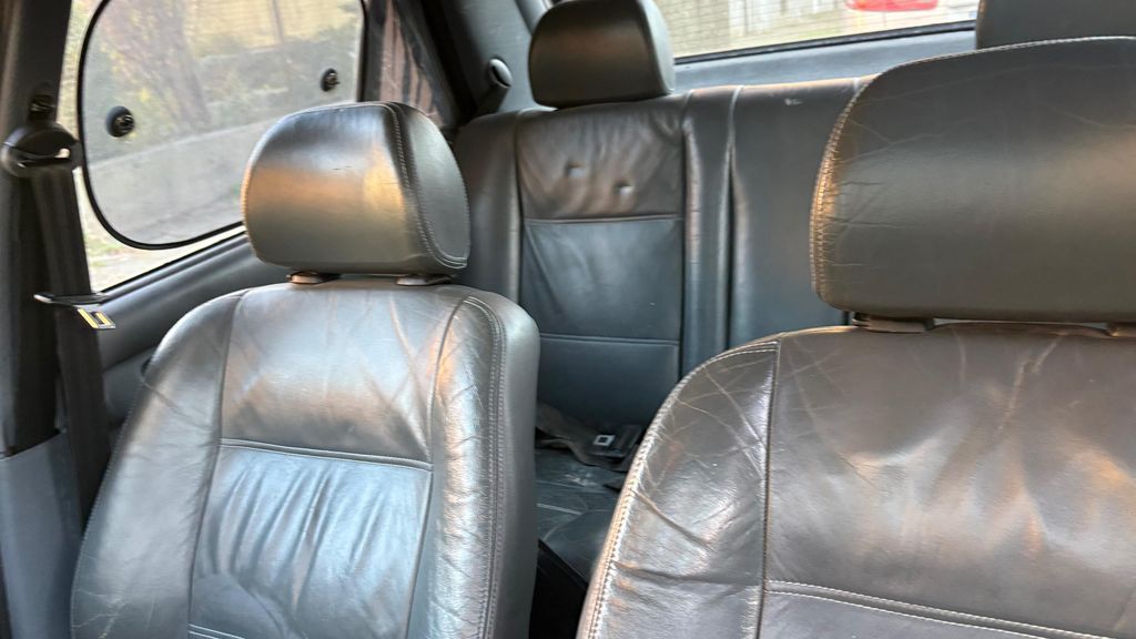 Našli jsme nejlevnější funkční auto české inzerce, dokonce má i STK. Stojí jako velký nákup