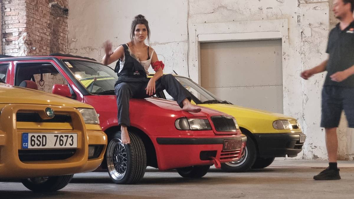 Zákulisí focení kalendáře SP-EL pro rok 2026.