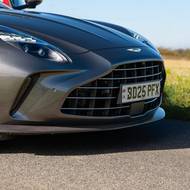 Aston Martin Vantage Roadster