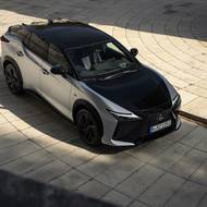 Lexus RZ 550e