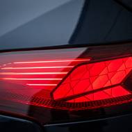 Audi A6 Sedan TFSI quattro S tronic (V6)