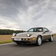 Porsche 928 S