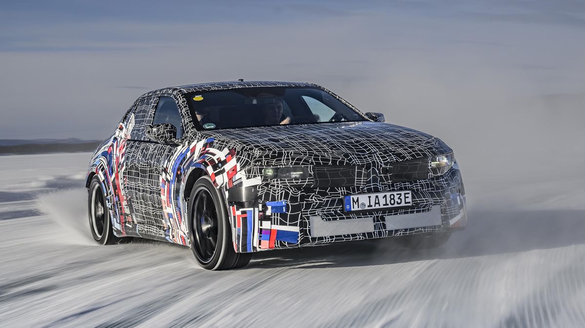 Čtyři motory a inspirace Hyundaiem! BMW odhaluje podrobnosti o svém revolučním eMku