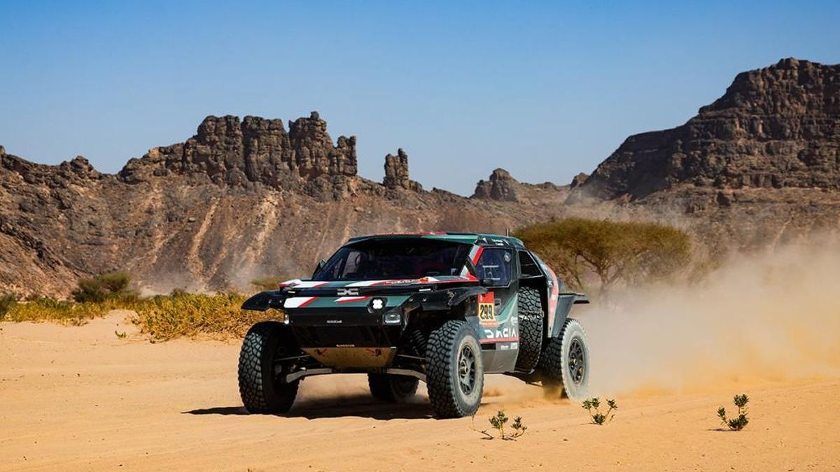 Přišli, viděli, zvítězili. A zabalili to. Dacia překvapivě končí s Dakarem
