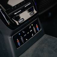 Audi A6 Sedan TFSI quattro S tronic (V6)