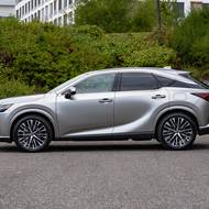 Lexus RX 450h+