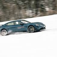 Porsche Winter Experience