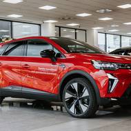 Markéta Konvičková a Mitsubishi Grandis