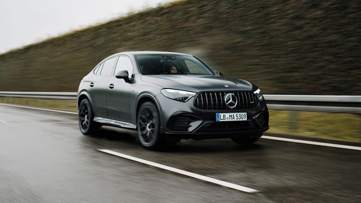 Mercedes pochopil, že to u modelů AMG jen se čtyřválci nepůjde. GLC 53 tak dostalo konečně plnotučnou jednotku