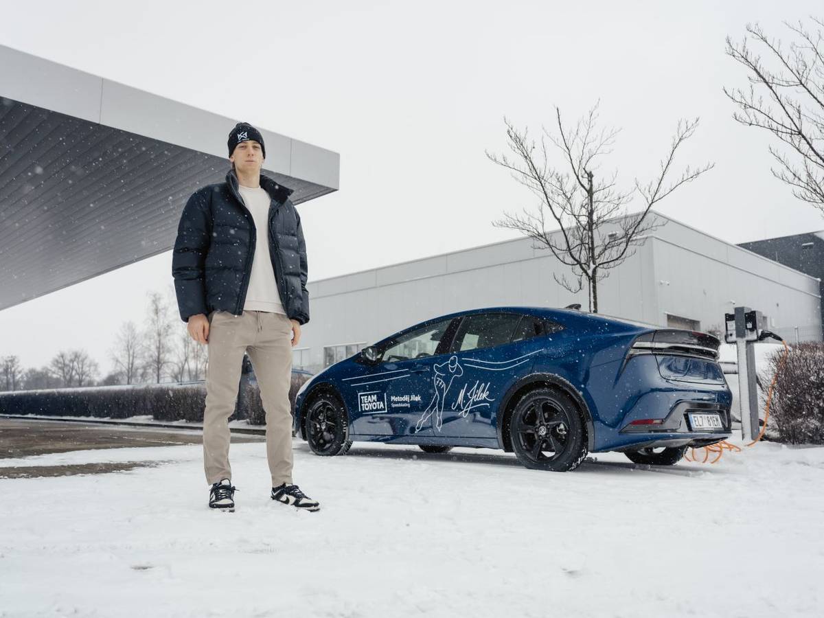 Rychlobruslař Metoděj Jílek a Toyota Prius