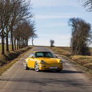 Porsche 911 Carrera 2 Coupe 