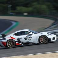 Porsche Cayman GT4 RS