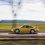 Porsche 911 Carrera 2 Coupe 