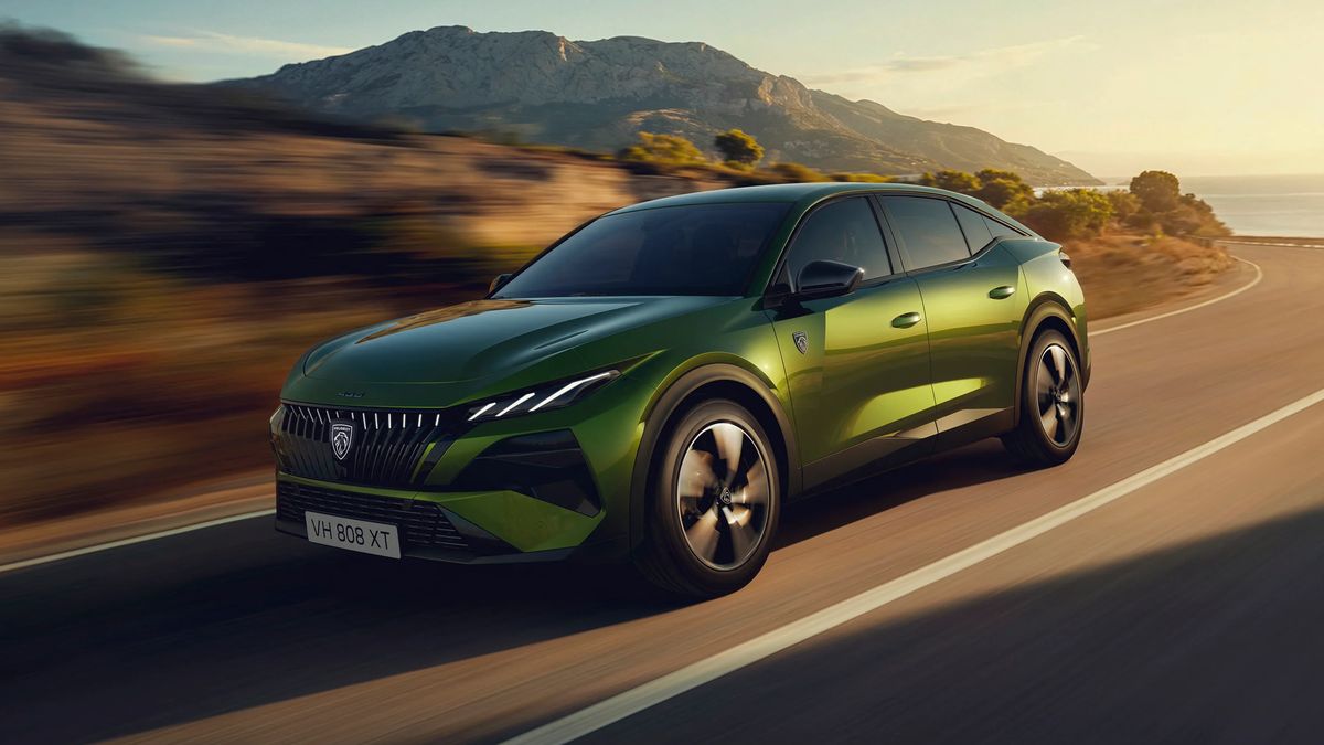 Stylový Peugeot 408 má české ceny. Čistě elektrická verze není ta nejdražší