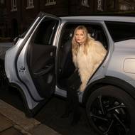 Omoda 7 a dvojnice Kate Moss