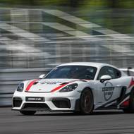 Porsche Cayman GT4 RS