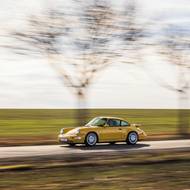 Porsche 911 Carrera 2 Coupe 