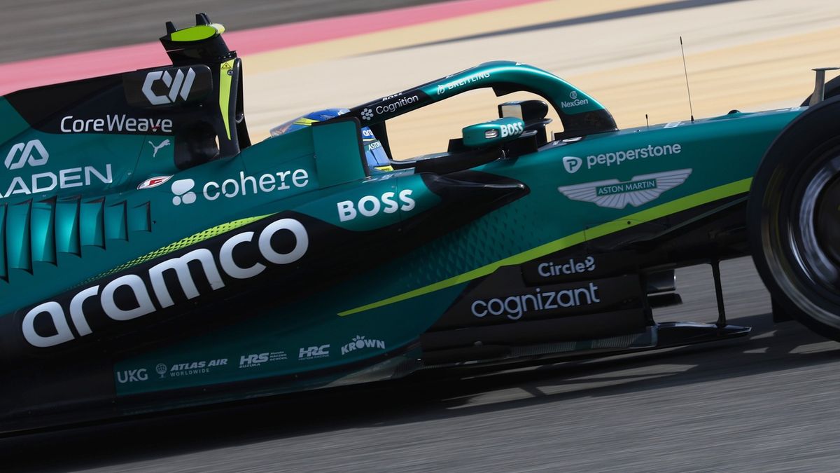 Životu nebezpečné? Měli být černým koněm letošní F1, z jejich vozu však odpadávají díly a vydrží pár kol