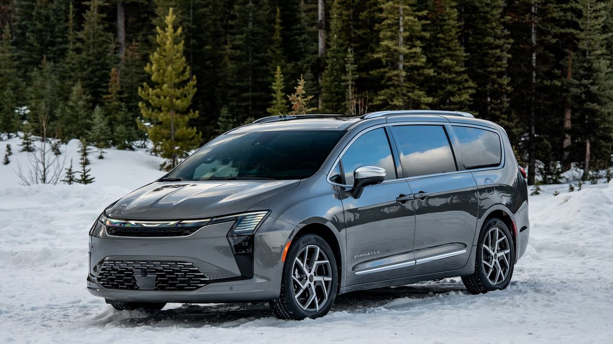 Rodinný Chrysler Pacifica je jedním z posledních žijících MPV. Prošel už druhým faceliftem