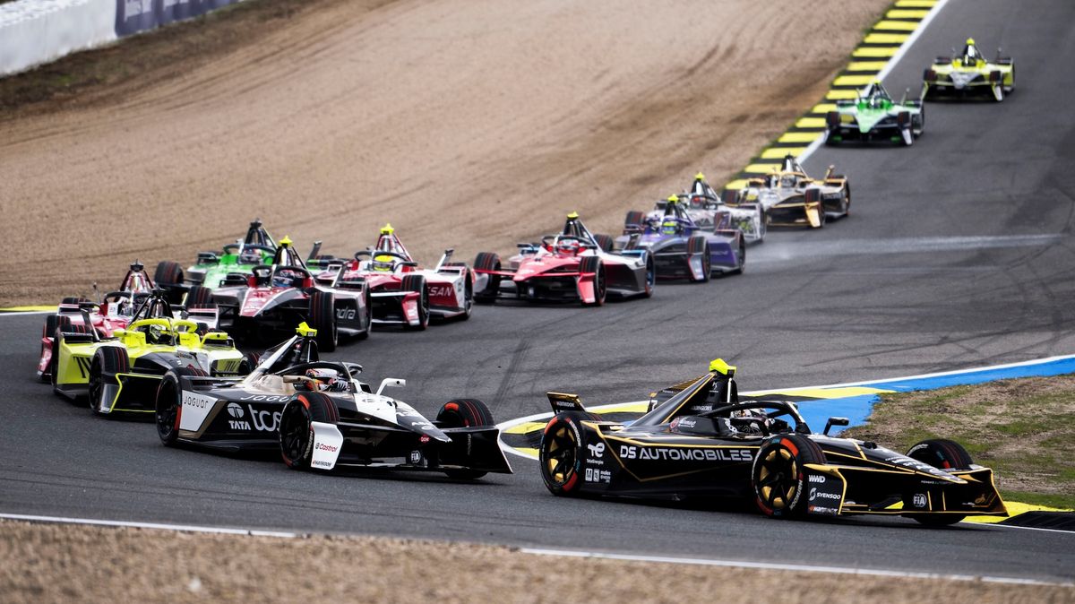 Závod formule E ve Španělsku ukázal, že jde o neprávem opomíjenou sérii. A budoucnost bude ještě dramatičtější!