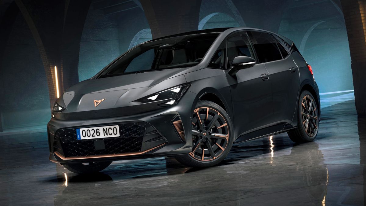 Už i Cupra vyslyšela kritiku zákazníků. Její nejnovější facelift mění vše, na co lidé dosud držkovali