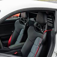 Porsche Cayman GT4 RS