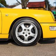 Porsche 911 Carrera 2 Coupe 