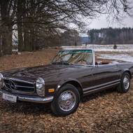 MERCEDES-BENZ 280 SL PAGODA