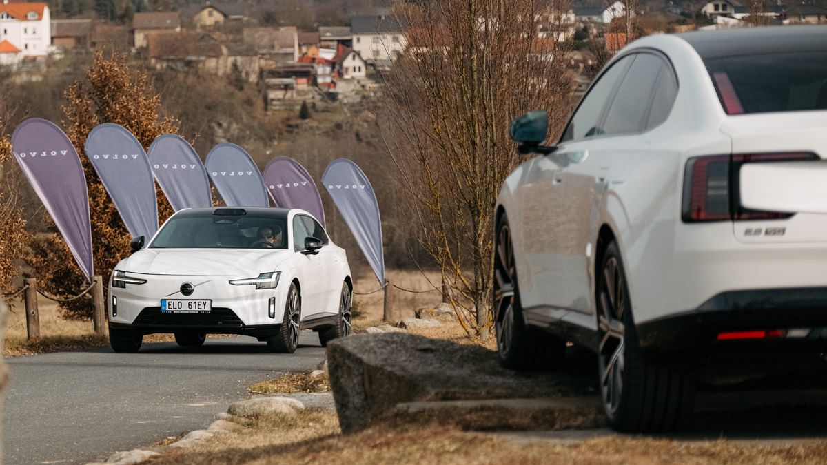 Vlajkové Volvo ES90 dorazilo do Česka. Má kompletní ceník, navíc s ním můžete půl roku jezdit zadarmo