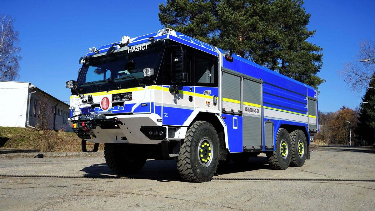 Tatra ukázala nové hasičské auto. Překvapivě není červené