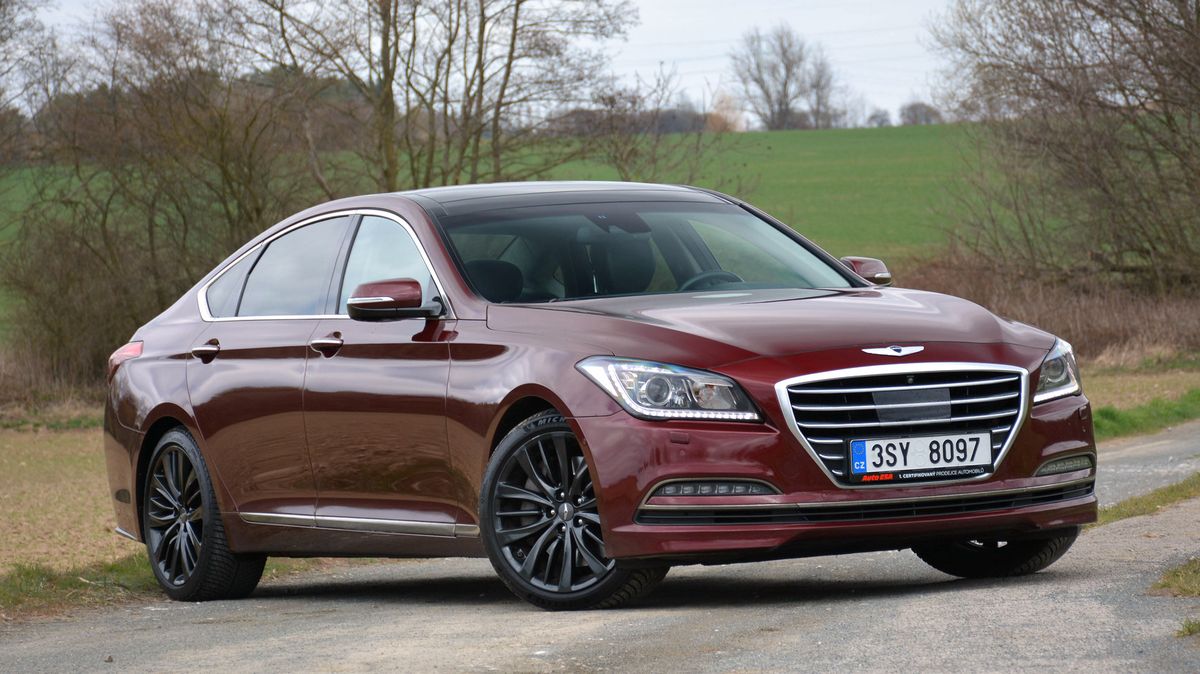 Ojetý Genesis G80 je zajímavý (a spolehlivý) korejský Mercedes za poloviční cenu. Ale s brutálními cenami náhradních dílů