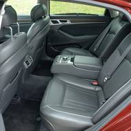 Hyundai Genesis 3.8 GDI