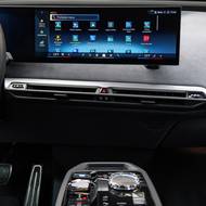 BMW iX xDrive60