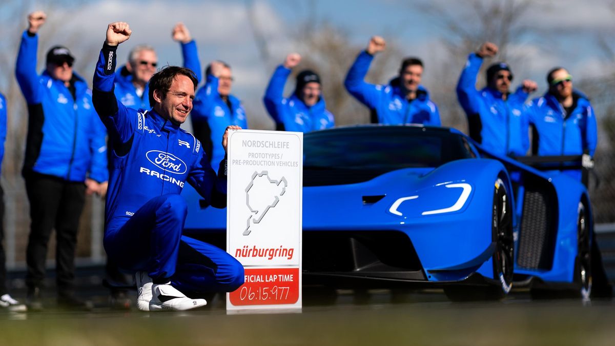 Nürburgring má nového krále! A rovnou v několika disciplínách