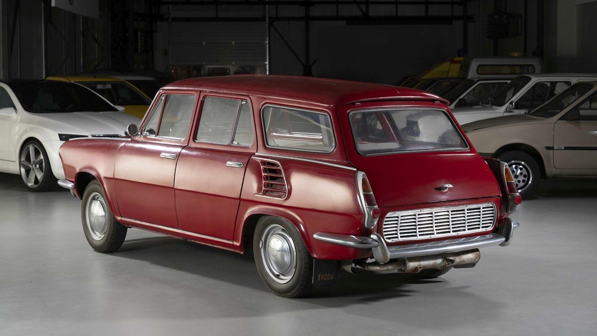 Škoda 1000 MB tu mohla být i jako kombík, říkalo se mu Hajaja. Rychle ukázal, že tudy cesta nepovede