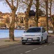 Leapmotor B10 Hybrid EV