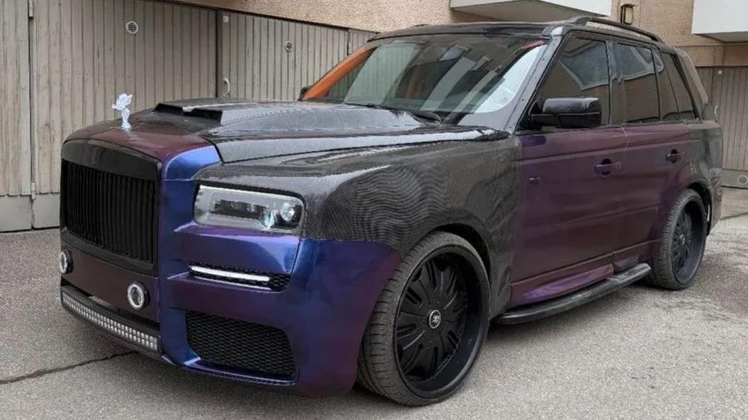 Rolls-Royce z Wishe? Někdo předělal Range Rover Sport na Cullinan. Rozpaky jsou slabé slovo
