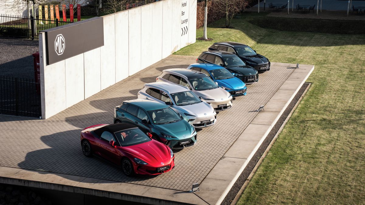 Navrhl nejkrásnější škodovky, nyní pomáhá MG na výsluní: Jozef Kabaň je fascinován Čínou a AI ve své práci vítá