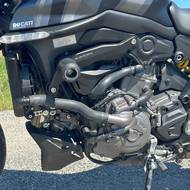 Ducati Monster 937