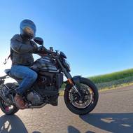 Ducati Monster 937