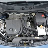 Mercedes-Benz B180