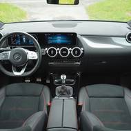 Mercedes-Benz B180