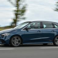 Mercedes-Benz B180